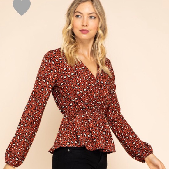Gilli Tops - Gilli animal surplice front top